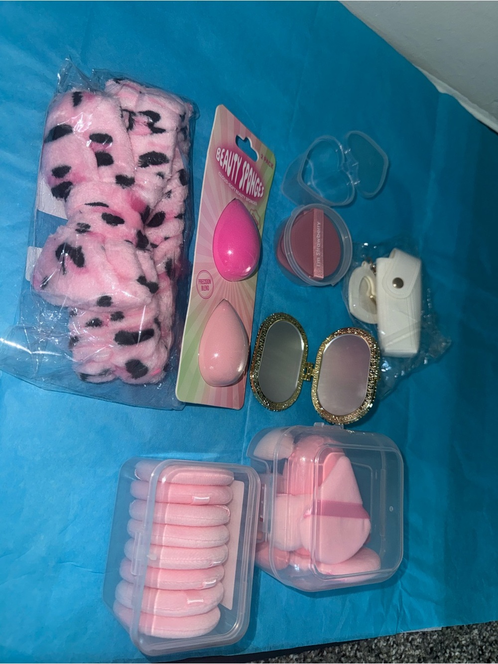 Pink Makeup Accessory Set - Beauty Sponges & Headband